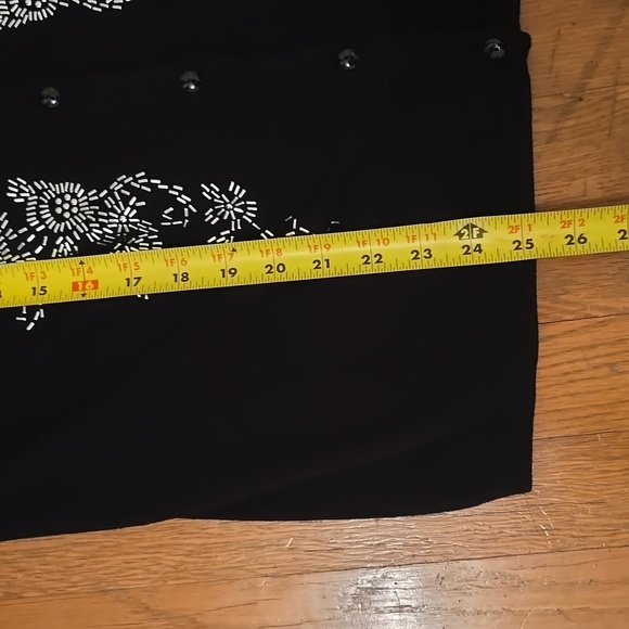 COVINGTON WOMEN'S BLACK EMBELLISHED FRONT BUTTON CARDIGAN SWEATER SIZE LARGE - Picture 16 of 17